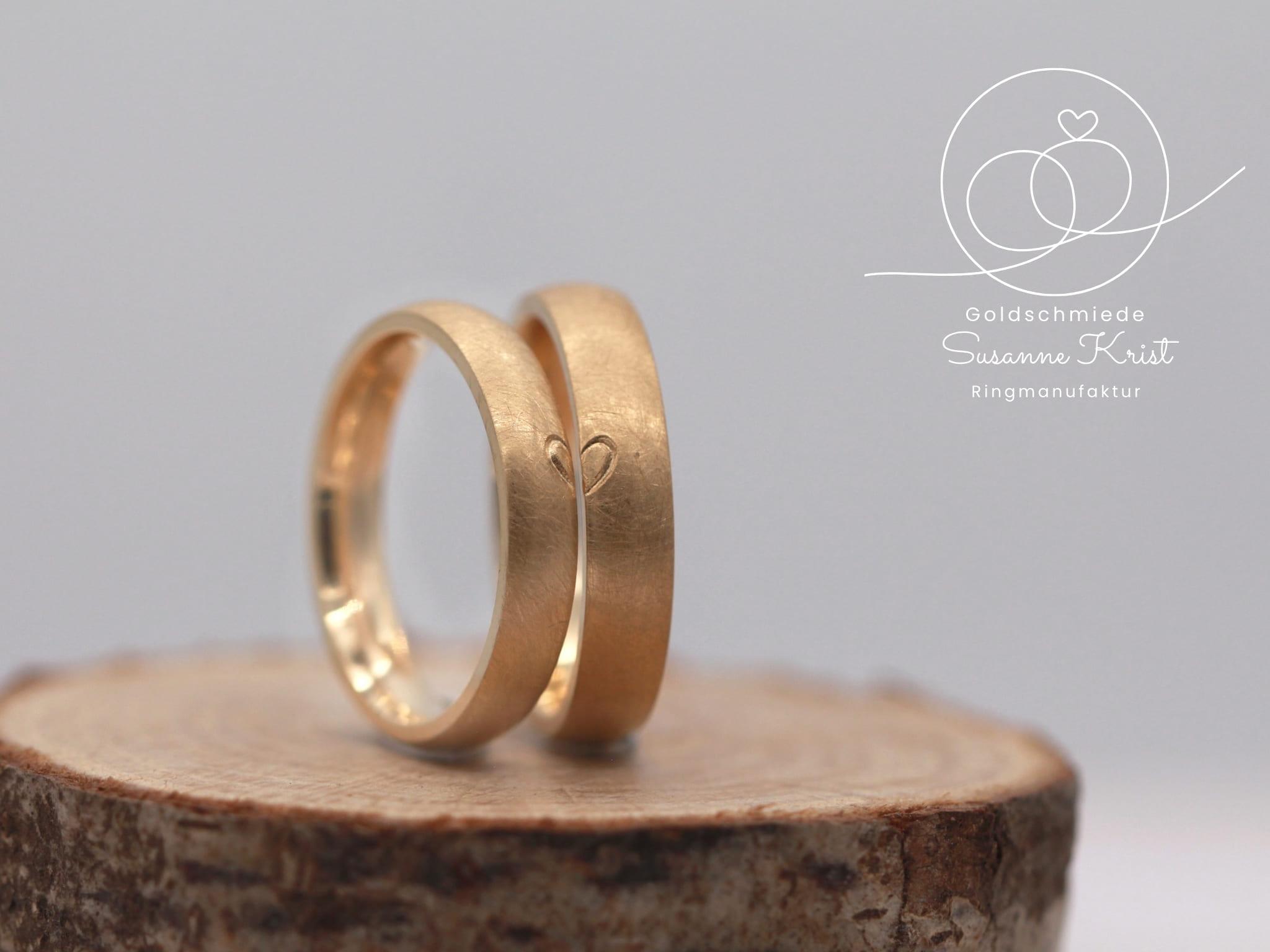 Herzchenringe aus Gold